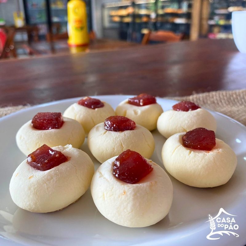 Biscoitos com goiabada